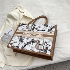 Large Capacity Canvas Tote for Women – Daily Commuter Handbag