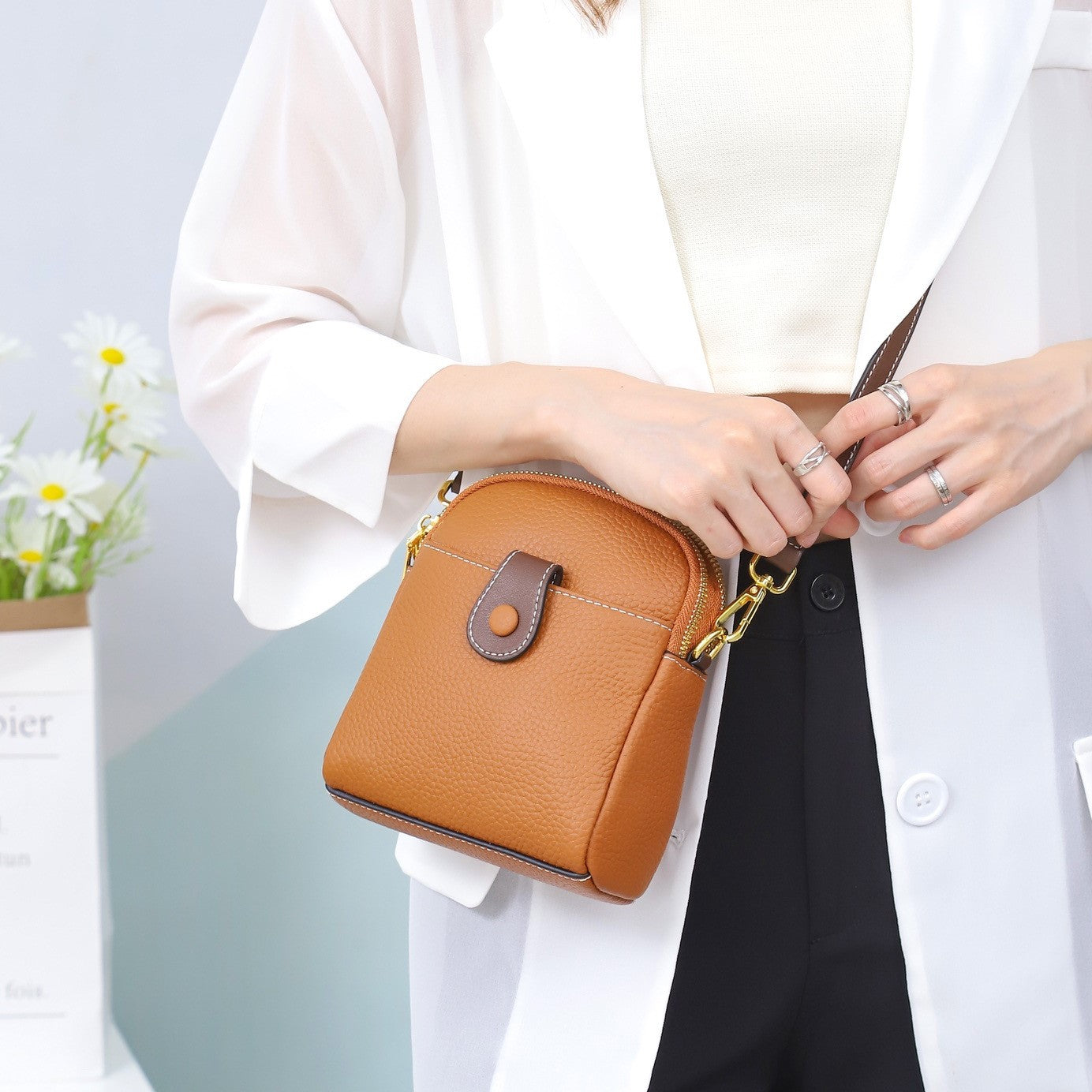 Borsa a tracolla Charlotte in vera pelle